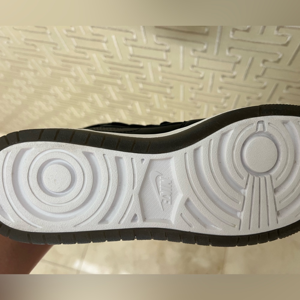 Nike Women’s Jordan 1 Nova XX ‘Black’ - Picture 4 of 4